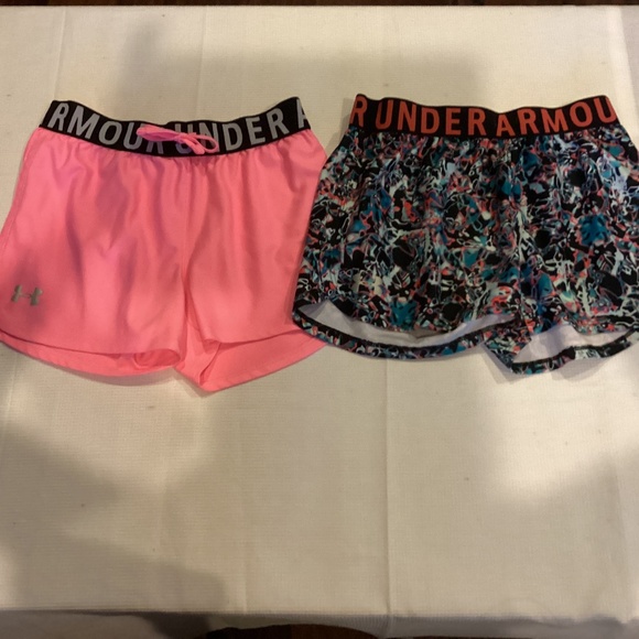 Shorts - Picture 2 of 7